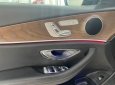 Mercedes-Benz E200 2019 - Màu đen, nhập khẩu