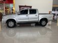 Toyota Hilux 2009 - Màu bạc, xe nhập