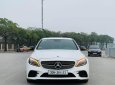 Mercedes-Benz C300 2019 - Xe màu trắng