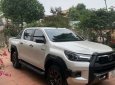 Toyota Hilux 2021 - Màu trắng, nhập khẩu, giá 970tr