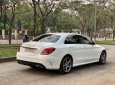 Mercedes-Benz C300 2015 - Màu trắng, xe đẹp