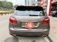 Porsche Cayenne 2012 - Xe chính chủ, giá tốt 1 tỷ 650tr