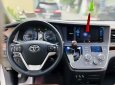 Toyota Sienna 2015 - Màu trắng, nhập khẩu