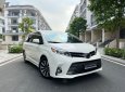 Toyota Sienna 2018 - Bản giới hạn năm 2018, màu trắng, lịch sử hãng đẹp, check test thoải mái