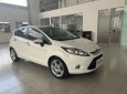 Ford Fiesta 2013 - Màu trắng số tự động, 316 triệu