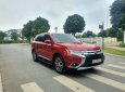 Mitsubishi Outlander 2019 - Màu đỏ, giá chỉ 703 triệu