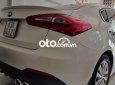 Kia K3 2016 - Màu trắng, số sàn, giá cực tốt