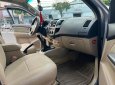 Toyota Hilux 2014 - Màu bạc số sàn