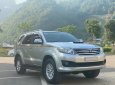 Toyota Fortuner 2014 - Màu bạc số sàn