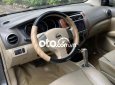 Nissan Grand livina 2011 - Màu xám, nhập khẩu số tự động