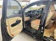 Kia Sedona 2016 - Màu đen, 650tr