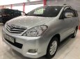 Toyota Innova 2011 - Màu bạc, giá 278tr