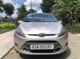 Ford Fiesta 2013 - Xe màu bạc