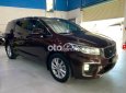 Kia Sedona 2018 - Màu đỏ số tự động