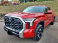 Toyota Tundra 2022 - Màu đỏ, nhập khẩu