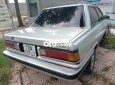 Toyota Camry 1985 - Cần bán lại xe màu bạc