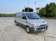 Hyundai Starex 2002 - Màu bạc