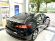 Hyundai Elantra 2018 - Màu đen, 550 triệu