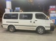 Toyota Hiace 2001 - Cần bán xe màu trắng