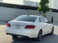 Mercedes-Benz E400 2022 - Màu trắng, nhập khẩu nguyên chiếc