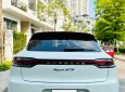 Porsche Macan 2017 - Cần bán xe màu trắng, nội thất đỏ
