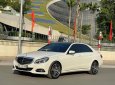 Mercedes-Benz E400 2022 - Màu trắng, nhập khẩu nguyên chiếc