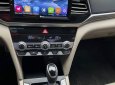 Hyundai Elantra 2019 - Màu đỏ số tự động, giá 605tr