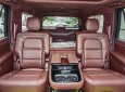 Lincoln Navigator 2022 - Xe màu đen, nhập khẩu