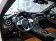 Mercedes-Benz C300 2021 - Trắng, nội thất nâu