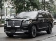 Lincoln Navigator 2022 - Xe màu đen, nhập khẩu