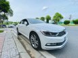 Volkswagen Passat 2017 - Màu trắng, nhập khẩu