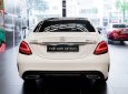 Mercedes-Benz C300 2021 - Trắng, nội thất nâu
