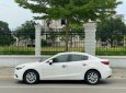 Mazda 3 2019 - Lên đời xe cần bán xe màu trắng