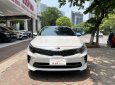 Kia Optima 2016 - Màu trắng