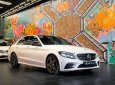 Mercedes-Benz C300 2021 - Trắng, nội thất nâu