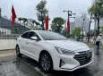 Hyundai Elantra 2020 - Màu trắng, giá chỉ 675 triệu