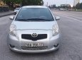Toyota Yaris 2007 - Màu bạc, xe gia đình
