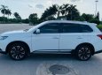 Mitsubishi Outlander 2020 - Auto 368 cần bán xe, đăng kí tư nhân sử dụng, odo hơn 2 vạn km, giá 828tr