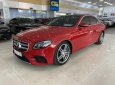 Mercedes-Benz E300 2017 - Xe màu đỏ