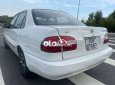 Toyota Corolla 2000 - Xe màu trắng