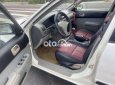 Toyota Corolla 2000 - Xe màu trắng