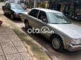 Toyota Crown 1992 - Màu bạc