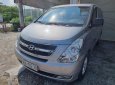 Hyundai Starex 2010 - Màu bạc giá cạnh tranh