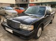 Toyota Crown 1993 - Cần bán xe màu đen, giá 140tr