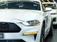 Ford Mustang 2018 - Màu trắng, xe nhập