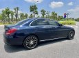 Mercedes-Benz C200 2018 - Màu xanh, nội thất đen - Hỗ trợ trả góp 70% giá trị xe