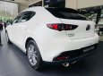 Mazda 3 2022 - Ưu đãi giảm giá tiền mặt - Xe sẵn giao ngay nhiều phiên bản nhiều màu - Tặng ngay 1 năm chăm xe