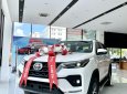 Toyota Fortuner 2022 - Sẵn xe giao ngay + Giảm 10tr tiền mặt + Bộ quà tặng chính hãng