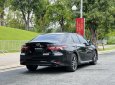 Toyota Camry 2021 - Cần bán gấp xe màu đen