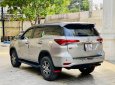 Toyota Fortuner 2018 - Xe màu bạc